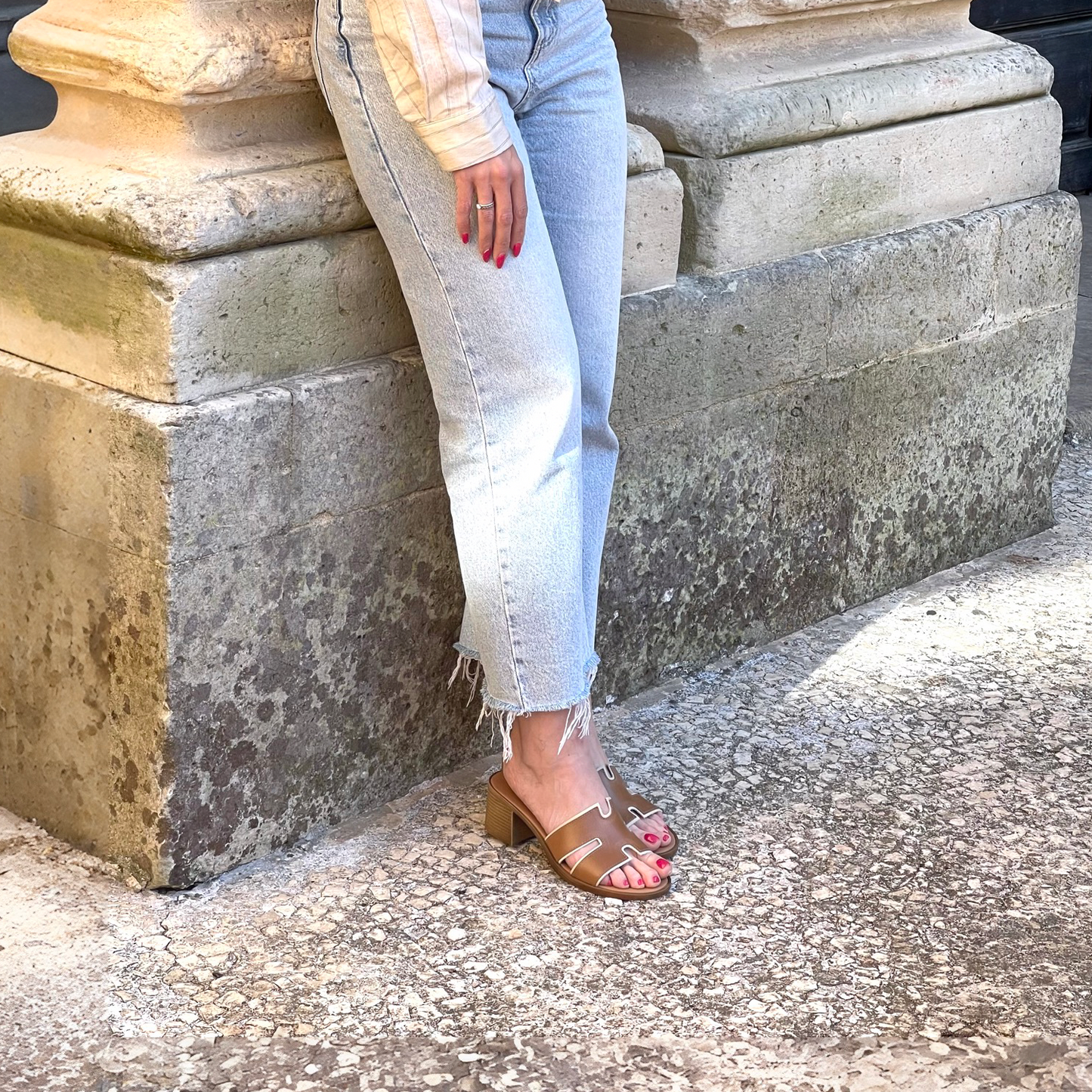 SANDALO VELIRA (Marrone/Beige)